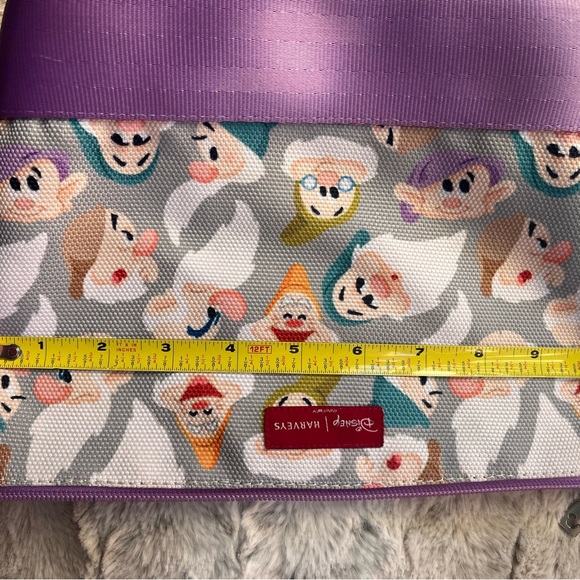 Harveys Disney Snow White & Seven Dwarfs Canvas Cosmetic Bag / Pouch - Picture 2 of 14